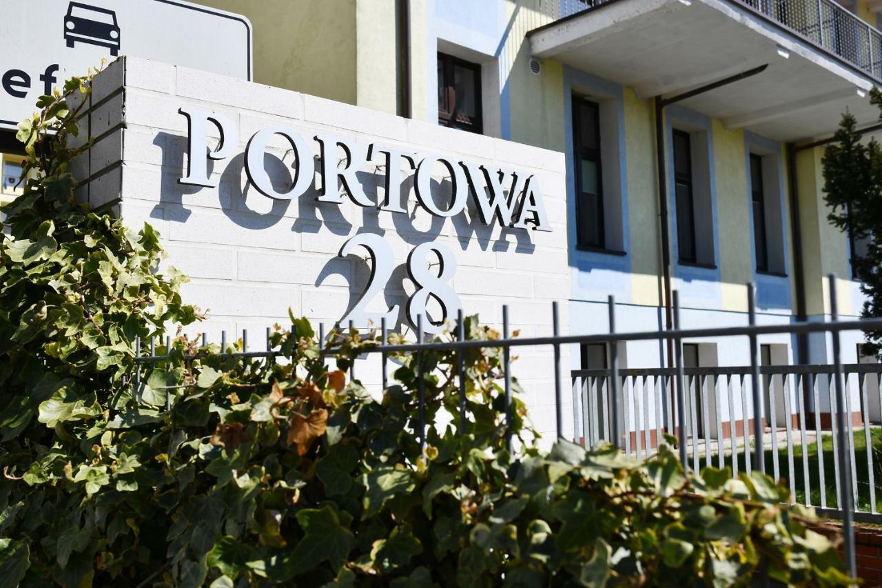Apartamenty Navigator-Portowa 28 Kolobrzeg Luaran gambar