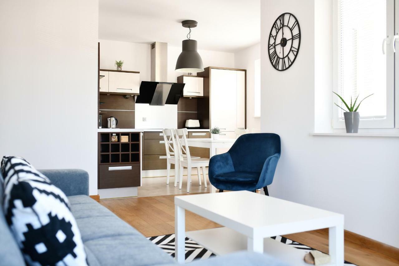 Apartamenty Navigator-Portowa 28 Kolobrzeg Luaran gambar